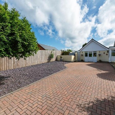 Y Villa Mor Llanarth  エクステリア 写真